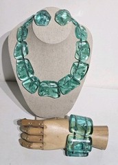 Runway Gerda Lynngaard Monies Seafoam Green Lucite Necklace Bracelet Earring Set