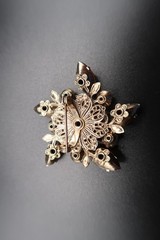 Vtg Gold Tone Starburst Hexagon & Marquise Cut Amber & Yellow Rhinestone Brooch