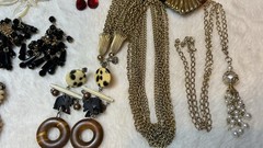 Vintage Jewelry Lot Some Signed Rhinestone Brooch Necklace Clip Earring Over 25!
