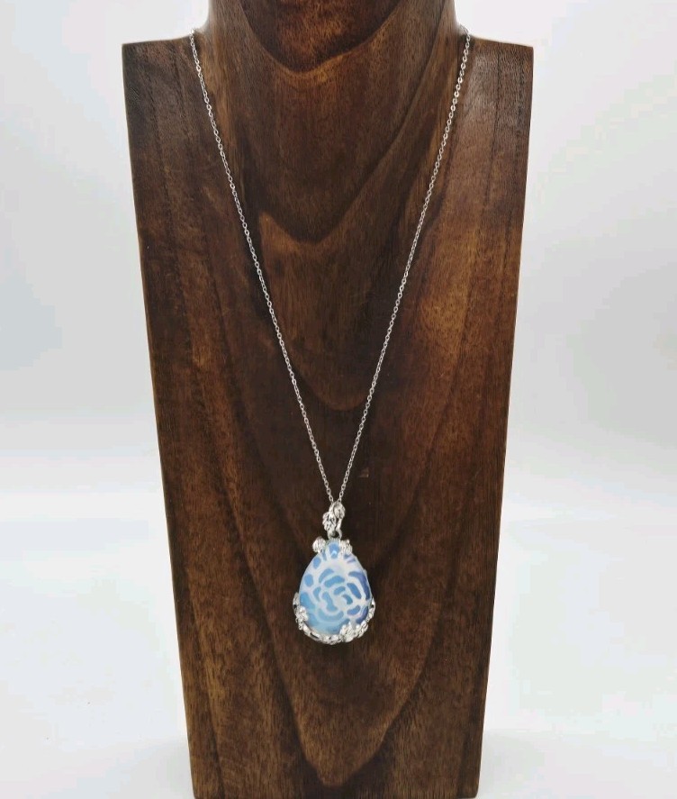 Opalite Pendant Necklace Filigree Stainless Steel Silver tone Vintage 17.5 in