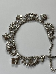 Vintage Elegant Draping Clear Rhinestone Silvertone Choker Necklace – 15.5 inche