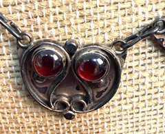 Vintage Taxco Style 925 Sterling Silver Garnet Paisley Cabochon Fringe Necklace