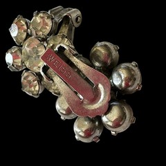 Daisy Weiss Sparkling Rhinestone Silver Vintage Flower Earrings Clip .75 in