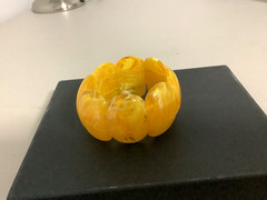 Vintage Art Deco faux egg yolk amber lucite bracelet large link stretch beauty