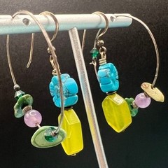 Vintage Artisan Wire Earrings 2 Pr Dangle Hoop Stones