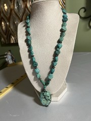 Vintage Southwestern Chunky Turquoise Nugget Necklace – 22″ Matinee, 67g