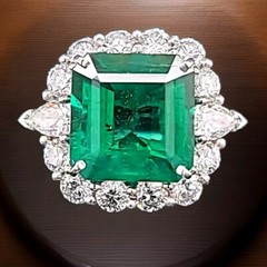 Vintage Platinum Engagement Ring 5.30CT. Gem Natural Green Emerald Square Shape