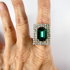 Vintage Rhinestone Ring Emerald Green Color Stone Square Shape Adjustable