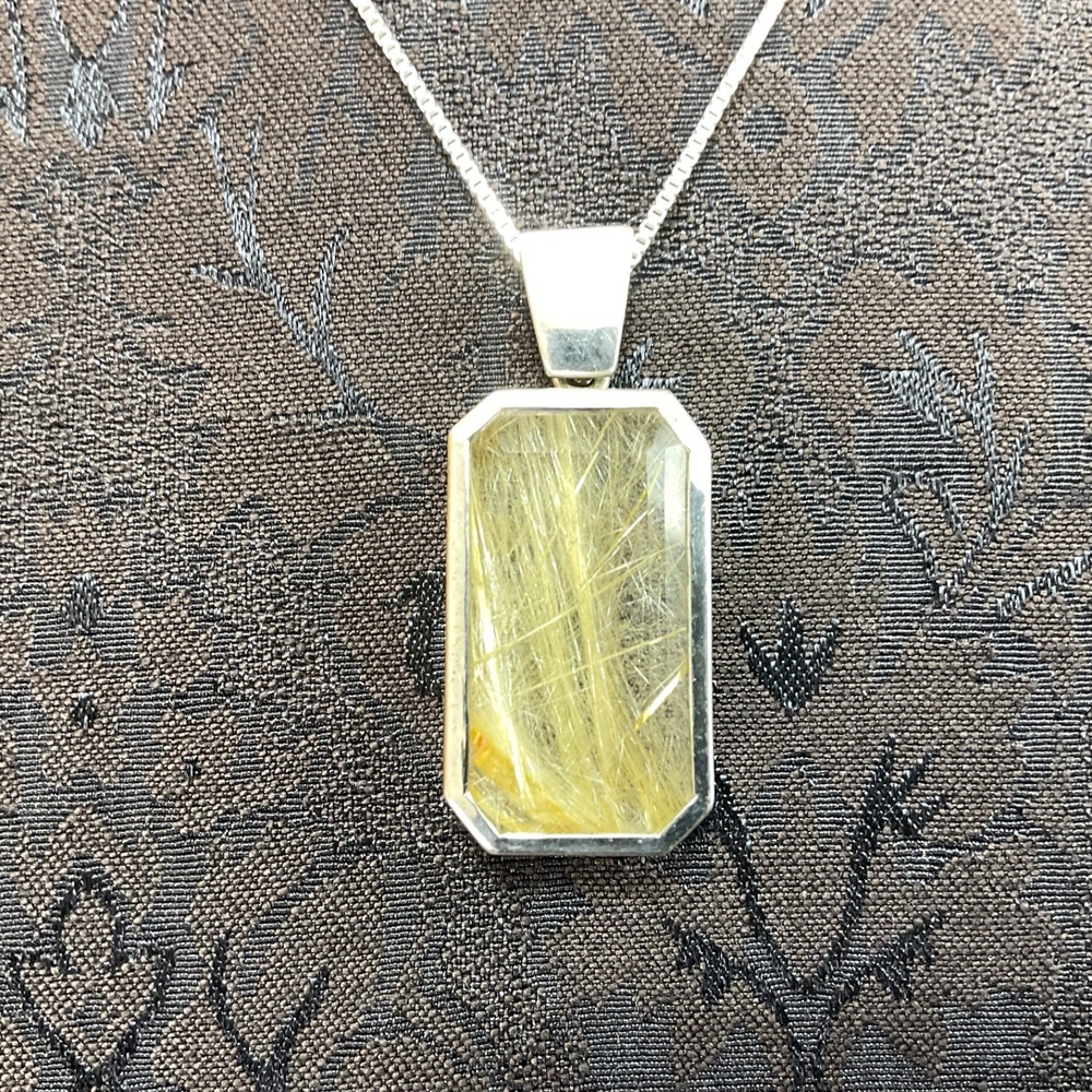 Vtg Golden Straw Rutilated Quartz Pendant Sterling Silver Necklace Box Chain 24”