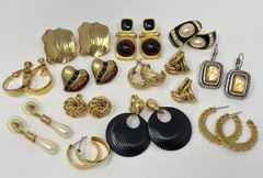 Vintage Bold Estate Costume Earrings Lot (13) 90’s Gold Tone Joan Rivers Trifari