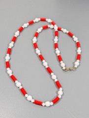 Vintage Red White Glass Stacked Disc Bead Necklace Nautical MCM Mod 32 in
