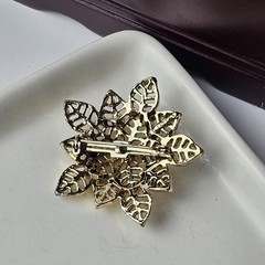 Vintage Gold Tone Pink Rhinestone Open Work Leaf Brooch
