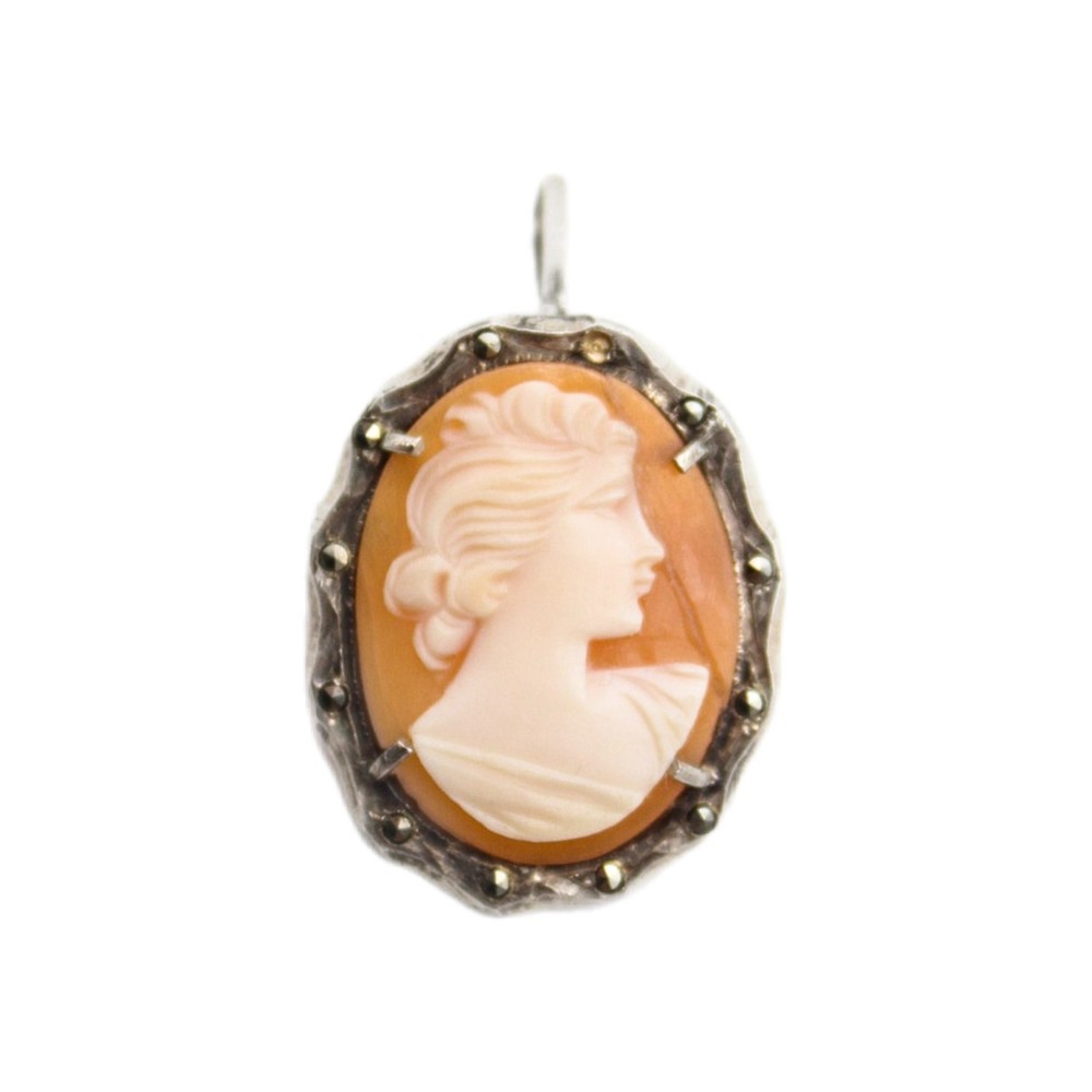 Vintage 800 European Silver Scalloped Frame Carved Portrait Shell Cameo Pendant