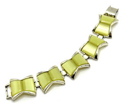 Vintage Art Deco Chartruese Thermoset Bracelet Silver Tone Moonglow MCM 7″