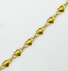 Avon Gold Tone Heart Link Bracelet 8.5 in