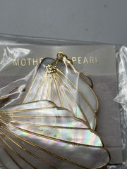 Mixed Lot Of Vintage Fashion Jewelry Estate Sale