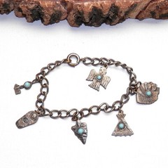 VINTAGE FAUX TURQUOISE Silver Tone SOUTH WESTERN CHARM BRACELET 6 3/4 Inch
