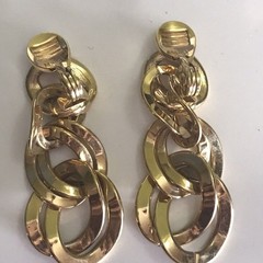 Vintage Monet Clip On Earrings Goldtone Dangle Drap link Costume Jewlery