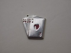Vintage Sterling Silver Charm Pendant Enamel Royal Heart Flush Playing Card Hand