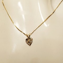14K Yellow Gold Small Dainty Reflective Heart with Natural Center Diamond