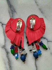VINTAGE 80s Putting On The Rich Earrings Sparkle Gem Clip-on Wearable Art 3.5in