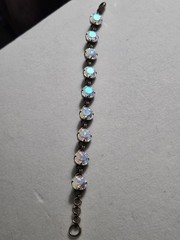 Sorrelli Aurora Borealis 7 1/4 In Signed Bracelet