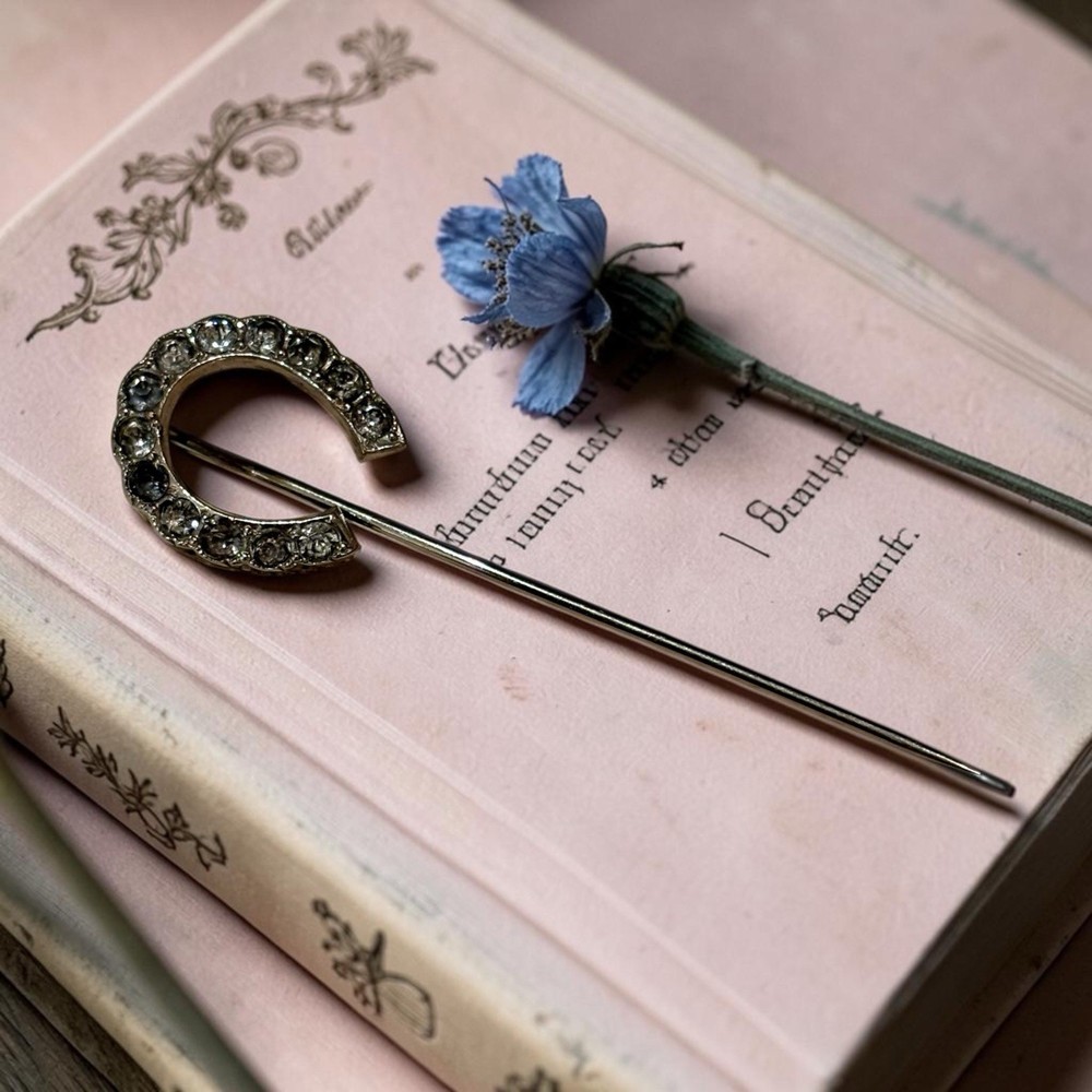 Antique Victorian Rhinestone Horseshoe Stick Pin Lucky Equestrian Lapel Hat Pin
