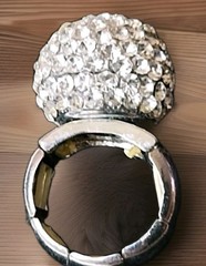 costume jewelry Silver Tone Snowball Stretchable Ring 7