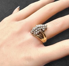 10K Gold VINTAGE Waterfall .93TCW Diamond Cluster Size 6.5 Ring 5.5 Grams