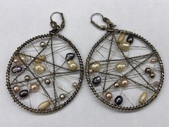 ESTATE SILVER TONE FAUX PEARL DREAM CATCHER LOOP HOOP WIRE DANGLE EARRINGS