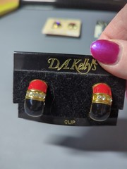 Lot Of 4 Pairs Vintage Clip-on Earrings