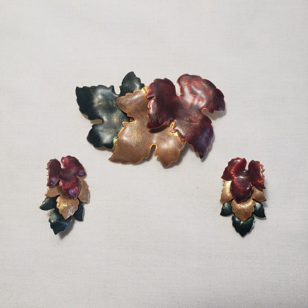 Vintage Autumn Leaves Trio Brooch Lapel Pin and Earrings Set Enamel Gold Tone