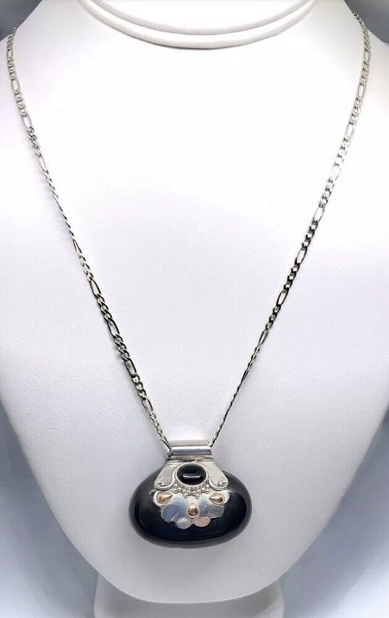Vintage 925 Sterling Silver & Copper Black Onyx Pendant with 20″ 925 S.S. chain