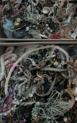3 Pounds Jewelry Costume Vintage Mix LBS necklaces bracelets pins rings etc lbs