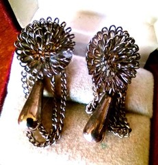 Vintage MIXED JEWELRY LOT EARRINGS,PIN,BRACELETS