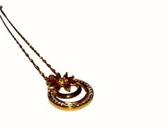 Vintage Style Gold Tone Celestial Crescent Moon Flower Pendant Necklace Ruby Red