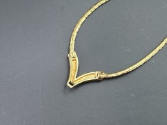 Vtg Monet Necklace V Shape Chevron Pendant Round Cobra Link Chain Gold Tone