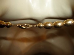 #37 vtg costume NECKLACE gold tone beads strung on chain