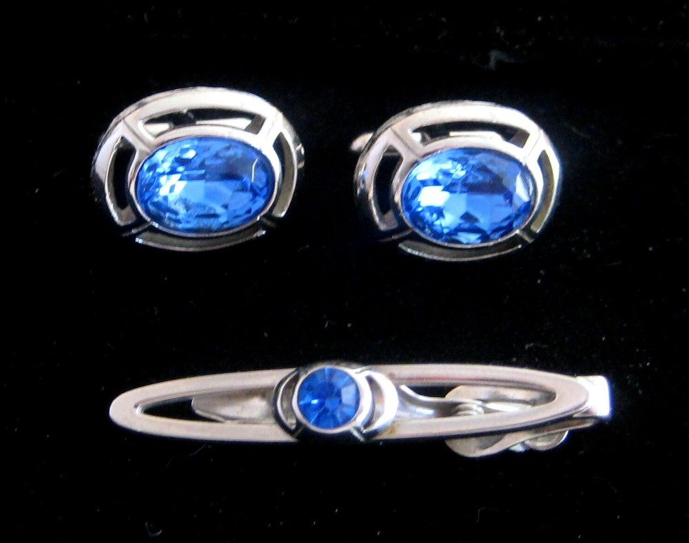 SWANK Cufflinks & Tie bar clip blue glass silvertone setting