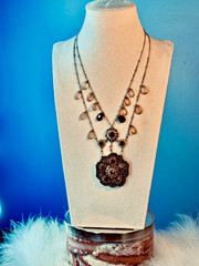 VTG! “Liz Clayborne’s Amber Crystals & Beads Victorian Style Necklace + Earrings