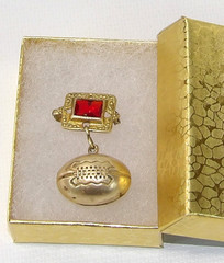 Antique Gold Tone & Brass Football Dangle 1.25″ Pin Brooch Red Glass