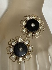 VINTAGE PAIR SMALL RHINESTONE BLACK FRENCH JET BROOCH PINS