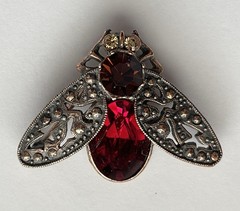 Vintage Copper Filigree Bee Brooch Pin Ruby Red Glass Stone & Amber Eyes 1960s