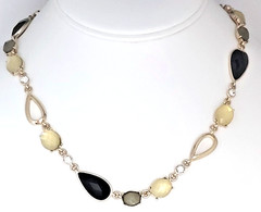 Anne Klein Necklace Gold Tone Chain Acrylic & Glass Rhinestone Choker 17″ Signed