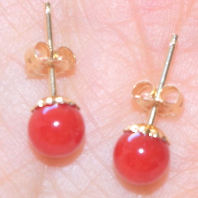 RARE ITALIAN SARDINIA 14K CALIBRATED RED CORAL 5.5 MM BALL FANCY STUD EARRINGS