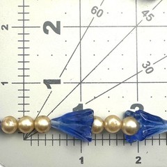 Antique Art Deco 1920s 1930s blue molded Czech glass beads faux pearls necklace
