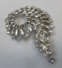 High End Prong Set Clear Rhinestone Brooch w/Baguette Stones Silver Tone Swirly