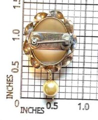 Landscape Grey and White Cameo and Pearl Pin