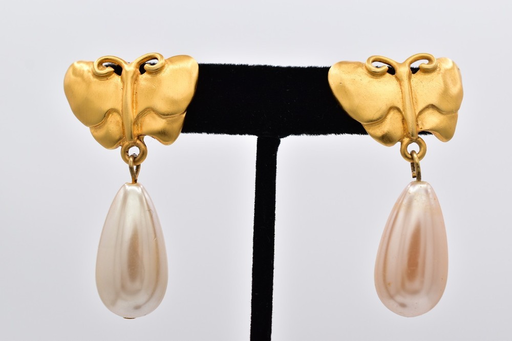 Givenchy Vintage Butterfly Pearl Drop Earrings Brushed Gold Signed 1980s 9D