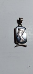 Queen Nefertiti Pendant – Silver And Black Charm – Antique